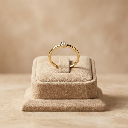 Elegant Gold Ring
